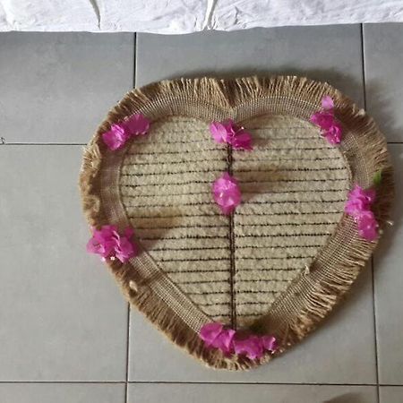 ギリ・トラワンガン Dili Gili Bed & Breakfast エクステリア 写真